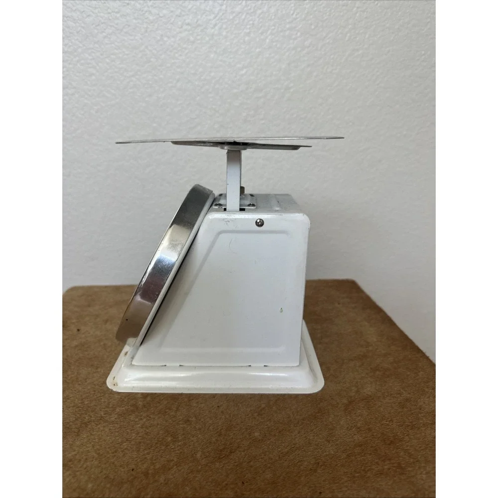 Vintage Hanson Model 2000 Kitchen Utility Scale 25 lb. White‎ Metal Made in USA